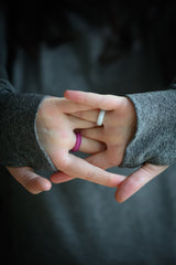 man wearing silicone rings- botthms