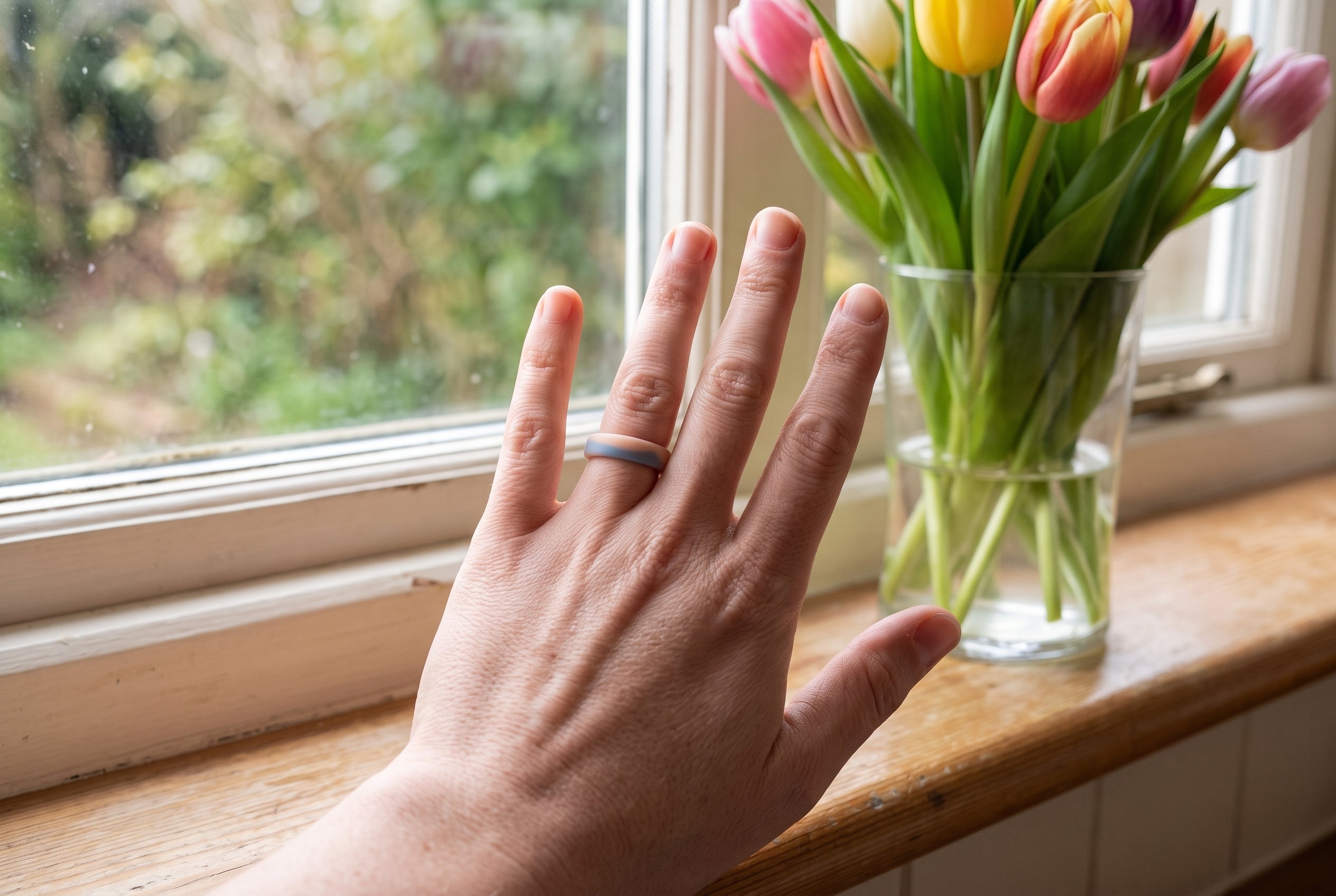 botthms peach ladies flow silicone ring